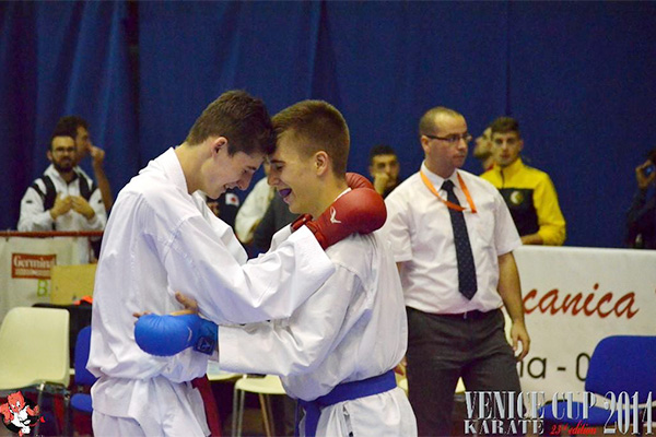 2014-11-15 Venice-Cup Luca-Rettenbacher