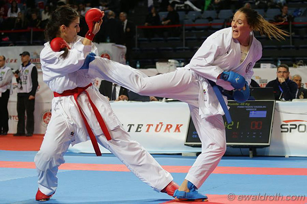 2015 03 19 EM Istanbul Alisa Buchinger