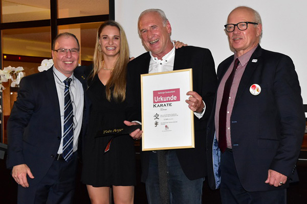 Festakt 30 Jahre Karate Union Walserfeld