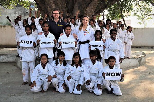 Crowdfunding-Aktion SONNE-International