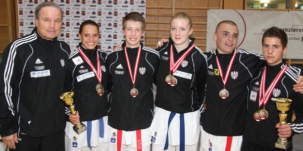 Alisa Buchinger, Nathalie Reiter, Stefan Pokorny, Jezdik Alexander und Stanic Goran